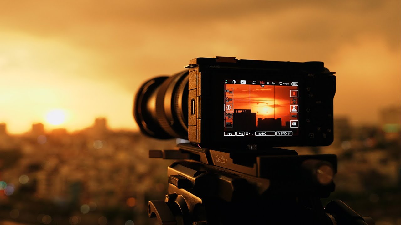 Chiếc ống kính tất cả trong một - Sigma 16-300mm F3.5-6.7 DC OS