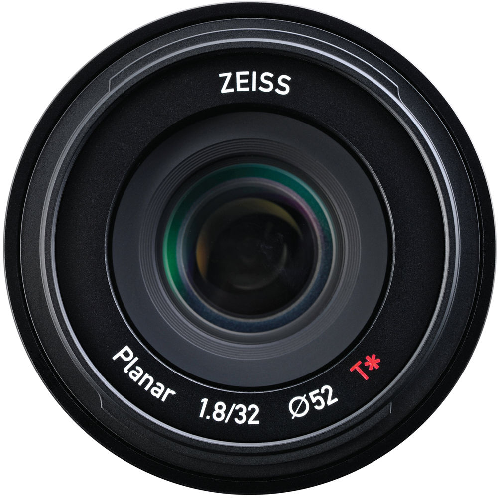 Ống kính Zeiss Touit 32mm f/1.8 ngàm Sony E