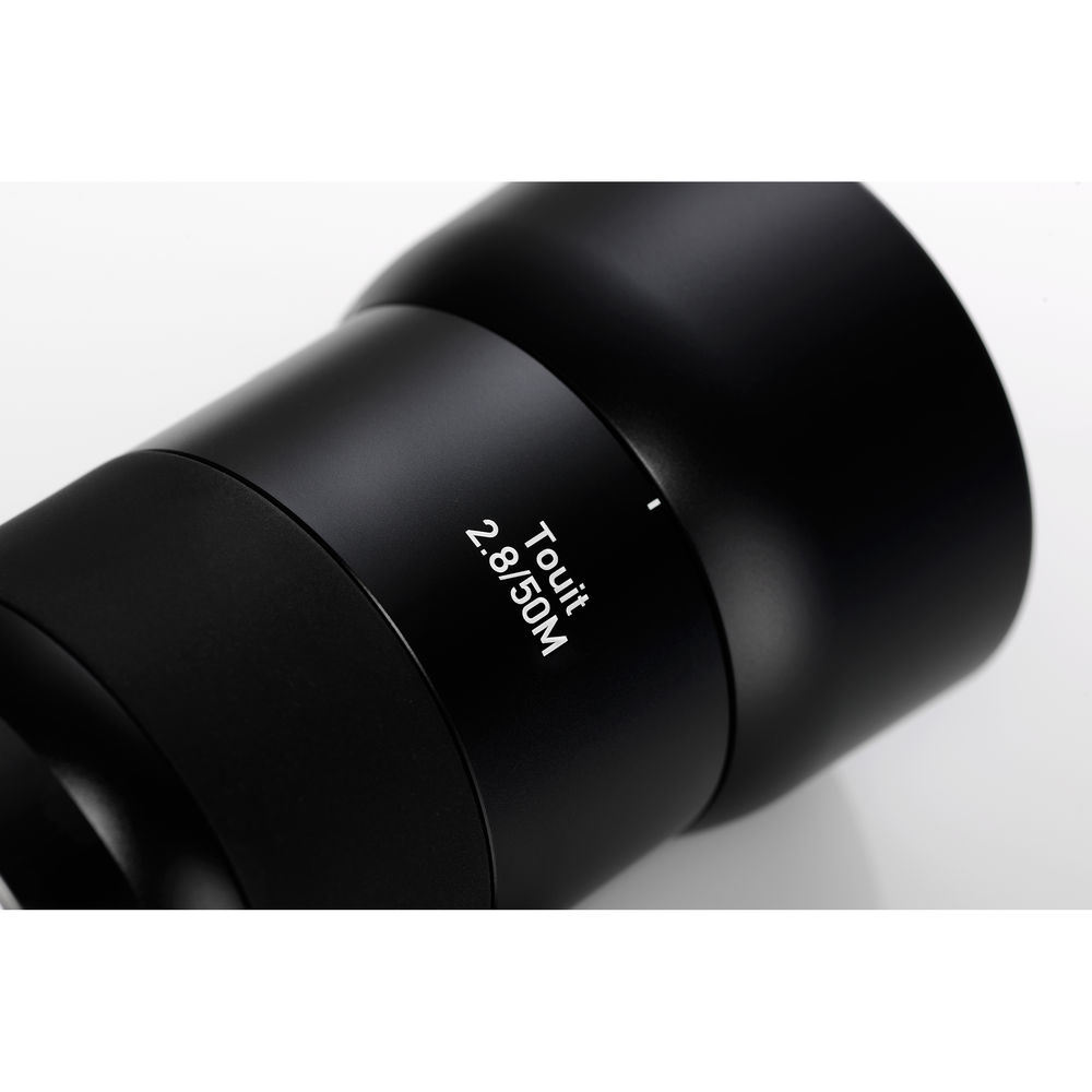 Ống kính Zeiss Touit 50mm f/2.8 Macro ngàm Sony E