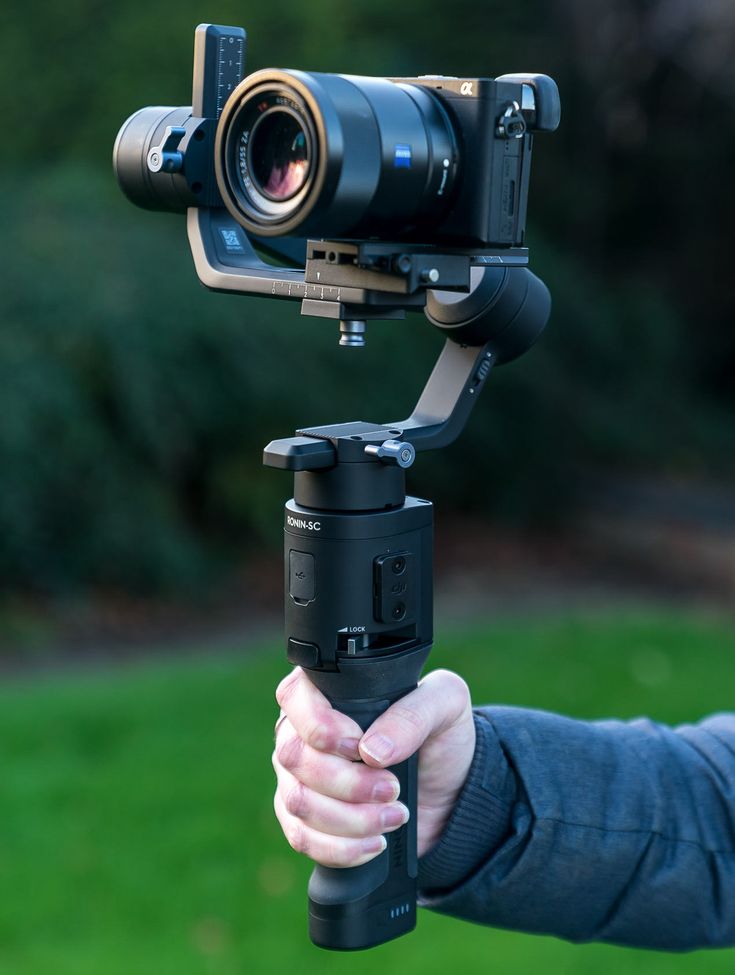 Tại sao nên dùng camera hành động để quay phim trong điều kiện thiếu sáng?