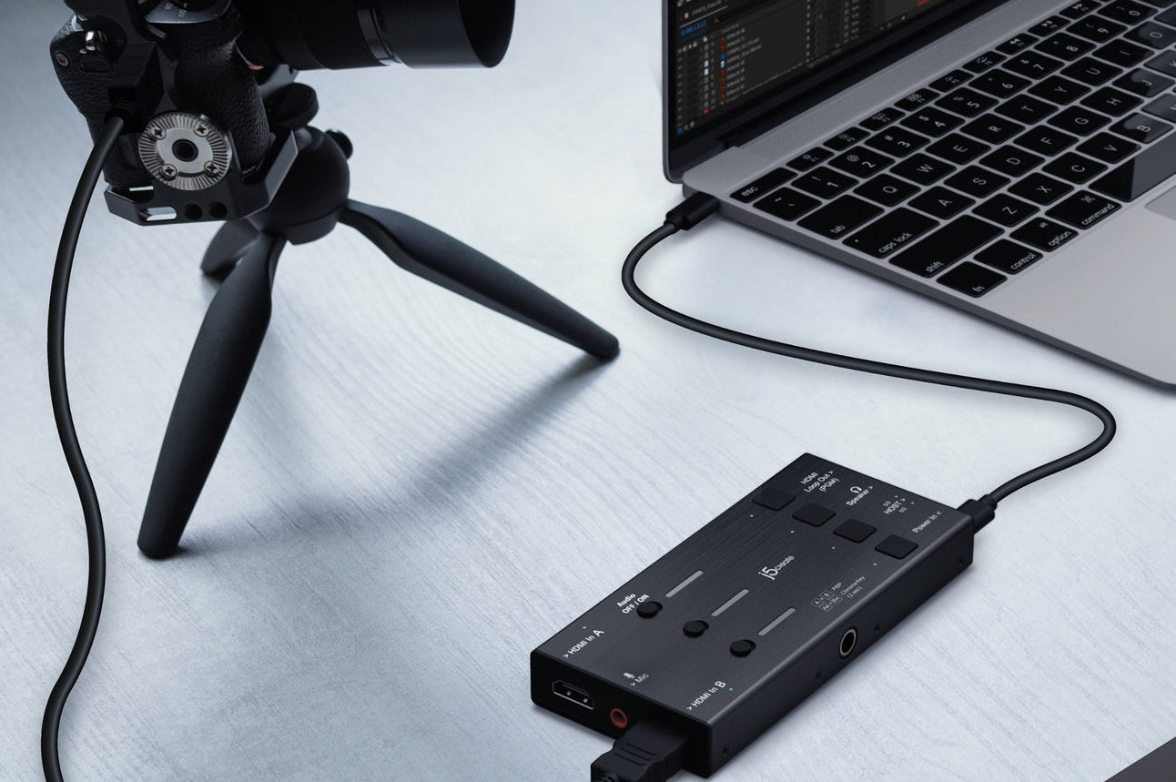 hẻ ghi hình hoạt động như một cầu nối kỹ thuật số giữa nguồn tín hiệu video và máy tính xử lý.