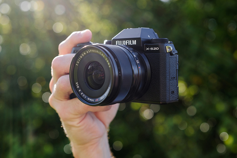 Máy ảnh Fujifilm X-S20 Máy ảnh Fujifilm X-S20