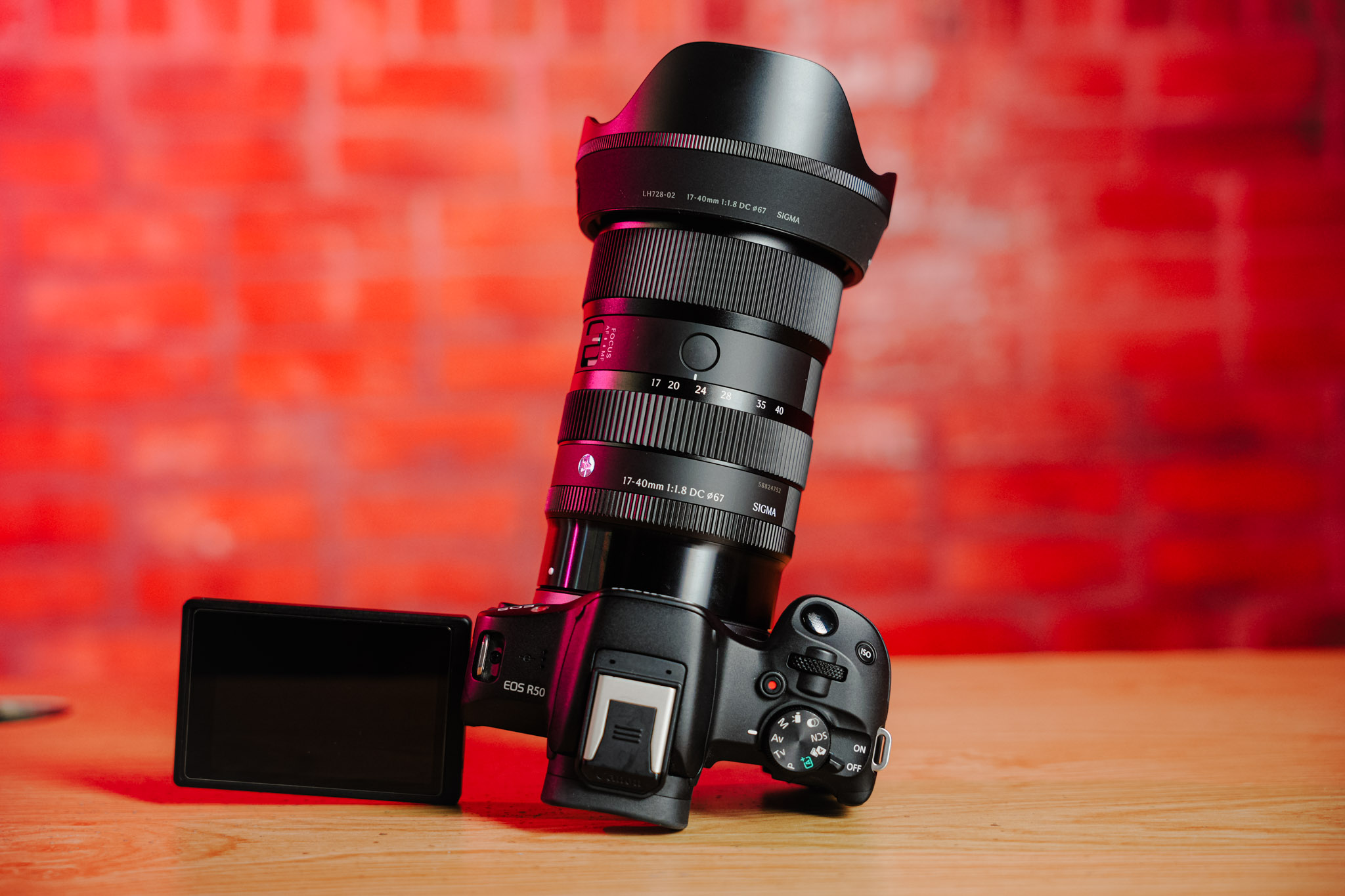 Đánh giá tổng quan về ống kính Sigma 17-40mm F1.8 DC Art