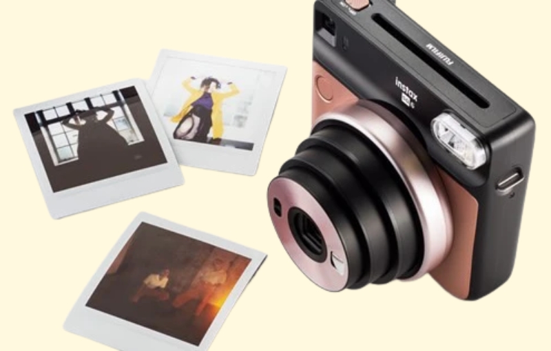 Máy chụp ảnh lấy liền Fujifilm Instax Square SQ6