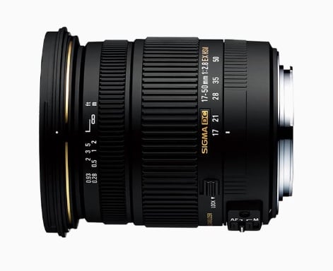 Sigma từng rất thành công với ống kính huyền thoại Sigma 17-50/2.8 EX