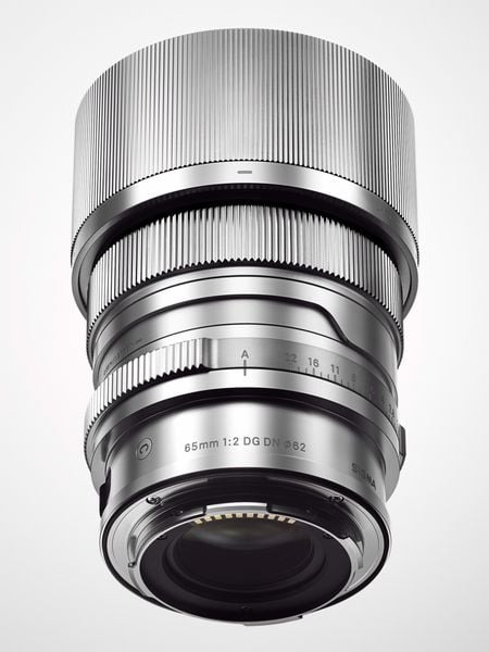 XUẤT HIỆN THẾ HỆ LENS KIM LOẠI ĐỘT PHÁ MỚI: I SERIES ĐỈNH CAO GỌN NHẸ