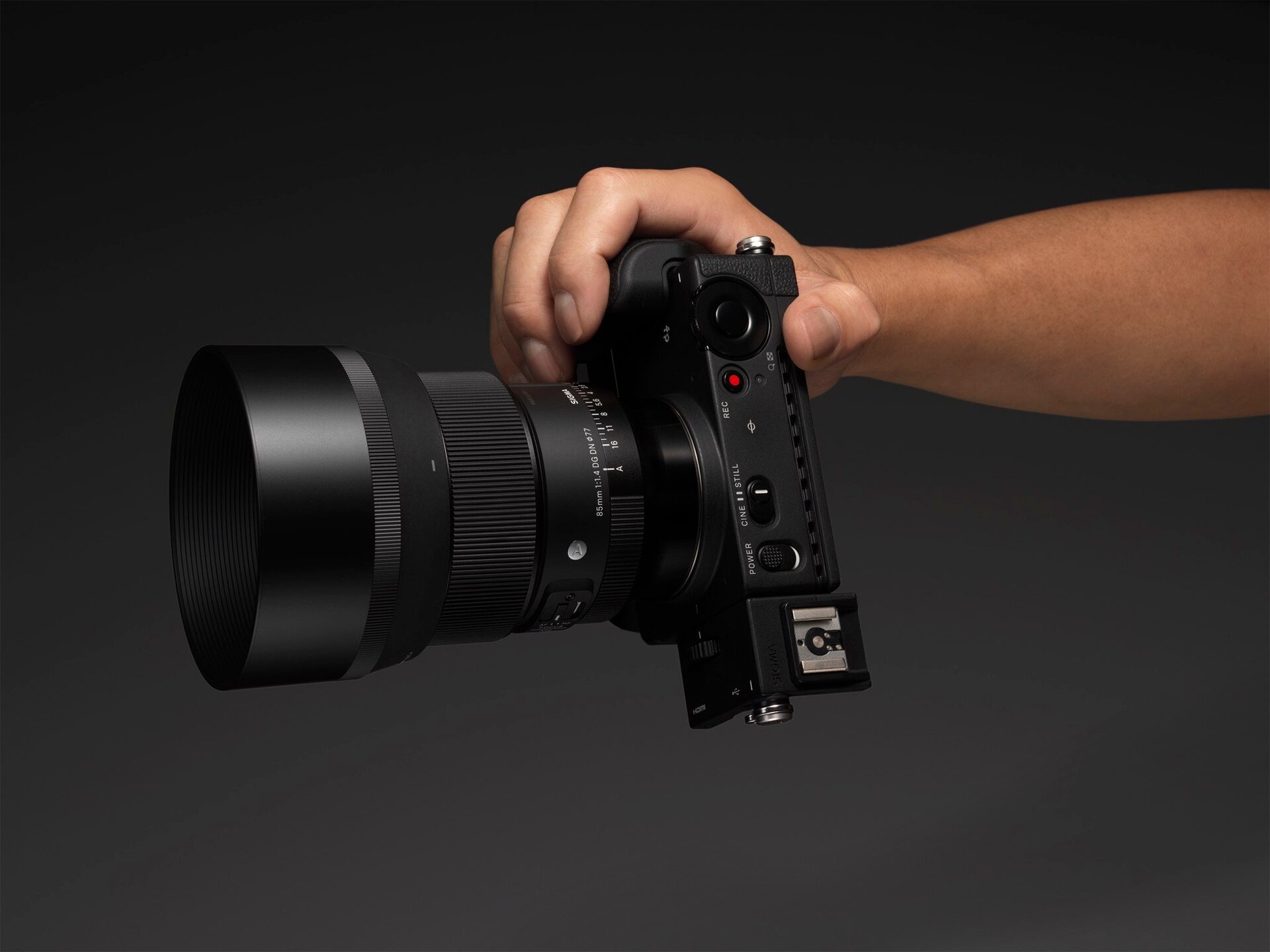 Ống kính Sigma 85mm F1.4 DG DN Art